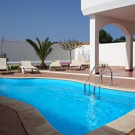 Villa Real Oliva Коральео Экстерьер фото